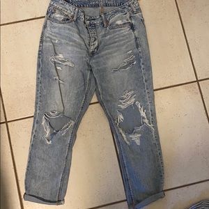 American eagle Tom girl jeans